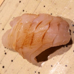 すし宮川  - 海の恵みの味わい