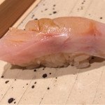 すし宮川  - 対照で食べた炙ったノドクロの握りよりも更に旨い！
