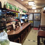 Kankokufuu Izakaya Kouryo - 19時入店時はカウンターはガラガラでした