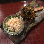 滋味 康月 - 2015年8月
      ■ 風（Lunch）5,400円
      ＊ 八寸
      ＊ 白味噌
      ＊ 温物
      ＊ お造り
      ＊ 焼物（魚）
      ＊ 焼物（肉）
      ＊ 揚物
      ＊ ご飯
      ＊ 香物
      ＊ デザート
      ＊ 煎り番茶orエスプレッソ
      