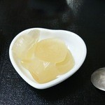 ながい - 《270721:再訪》カレーにはやっぱラッキョウでしょう。