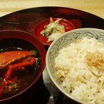 近江牛割烹 華華 - 食事：伊勢海老の味噌汁付き