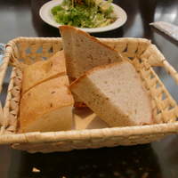 ヴィア トスカネッラ - 自家製パン