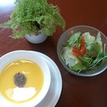 ゼルコヴァ - 今週のお昼ごはん 1230円