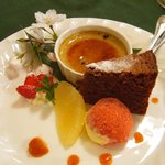 トラットリア ナトゥーラ - セット（メイン＋1200円）に付くデザート