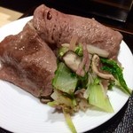 香水亭 - ほんとにお肉の旨みが詰まってる！
      一人前とは思えません！
