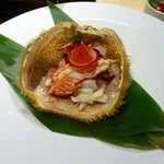 香水亭 - ✳︎酢の物   毛蟹甲羅盛り
      毛蟹  菊花  京水菜
      
      加減酢  露生姜