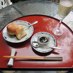 グリーンヒルズ草庵 - 自家製パンとオリーブ・オイル