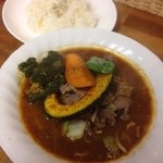 スープカレー　カムイ - ラムカレー＋ブロッコリー