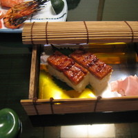 大和屋本店 - 鱧寿司