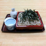 Kashi waya - 三鷹仲町通りそば処かしわやざる650円大盛150円斜め景