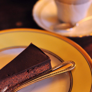 ヴォルール・ドゥ・フルール_0