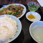 龍門 - 牛肉のカキソース炒め定食