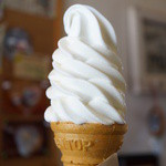 カウボーイ - ソフトクリーム（320円）