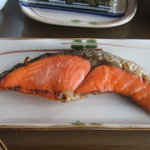 朱鞠内湖そばの花 - 朝食