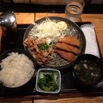 テング酒場 - 豚の特製タレ焼き＆ハムカツランチ590円