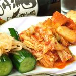 炭焼道楽 - 白菜キムチ