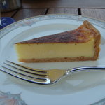 レストラン ラ・マーレ - 2010/06 デザートのチーズケーキ（たまたま）