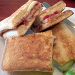 さわの珈琲店 - ハムトチーズ、パンはココペライさんです