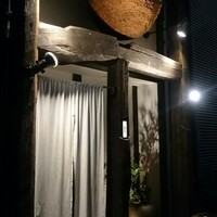 鳥恵 上野広小路店 - エントランス。なんだかいい雰囲気。