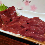 七伍屋 - レバ刺し