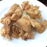 倉井ストアー - 唐揚げ塩味320円　熱々ふはふはです。