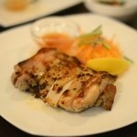 サイルーン - 鶏モモ肉の炙り焼き