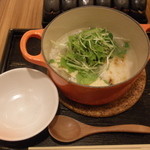 茶鍋cafe saryo - 鶏と焼き餅の湯葉茶鍋