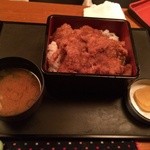 居酒屋くらぞう - わらじかつ丼850円