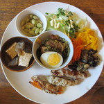 ウナ・カメラ・リーベラ - 今日のごはんプレート