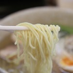 味のほうさく - 味玉らーめん麺リフト