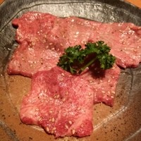 モランボン本店 - 上タン