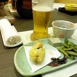 二合半 - 先付けと生ビール