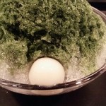 虎屋菓寮 - モチプルで白玉美味しい