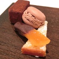 オオハラ エ シーアイイー - ランチコース 3969円 の小菓子