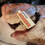 う越貞 - 新潟粟島浦の釣りののどぐろ　3kg弱ある