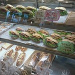 セ・トレボン - 店内　ショーケース