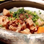 比内鶏ホルモンと根菜の煮込み　980円