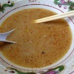 喜八 - H27.08.29 ねぎみそラーメン（中辛）スープ