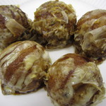 ぺんぎん村 - 料理写真:たこ焼きアップです。