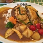 梨花食堂 - ハンバーグととるけるチーズのカレー？（名前失念）