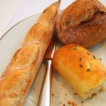 レストラン タテル ヨシノ 銀座 - パン