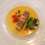 レストラン タテル ヨシノ 銀座 - 前菜：ジビエのパテ・アン・クルート ステラマリス