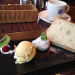 草木万里野 - シフォンケーキ