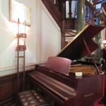 デザートカフェ長楽館 - グランドピアノ♪