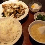 中華料理 華景園 小川町店 - 回鍋肉定食