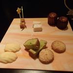 キチキチ - no10お茶菓子