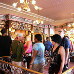 Gibson Girl Ice Cream Parlor - 内観