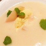 横浜馬車道 旬の肉料理イタリアン オステリア・アウストロ - 2015.8.  信州 旬の白鳳のスープ