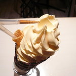 HOKKAIDO ミルク村 - リキュールをかけて…